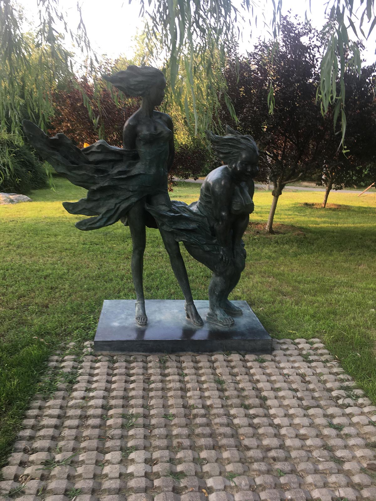 images/art/2020-08-22 北京国际雕塑公园/12.jpg